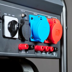 Бензиновый генератор FUBAG BS 7500 XD ES DUPLEX в Череповце фото