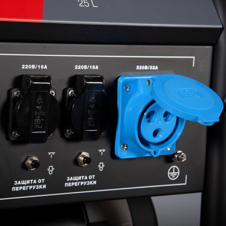 Бензиновый генератор с электростартером и коннектором автоматики FUBAG BS 7500 A ES в Череповце фото